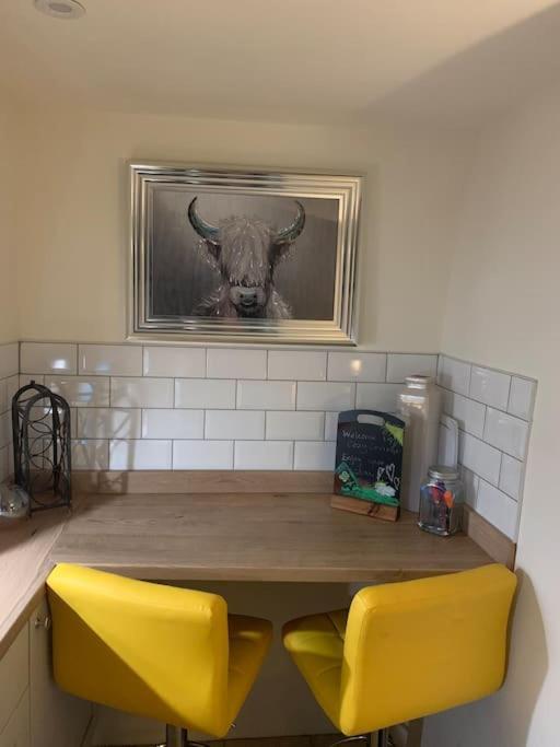 Gorgeous Cozy With A Heritage Feel, Walks, Pubs & Wood Burner * Tideswell