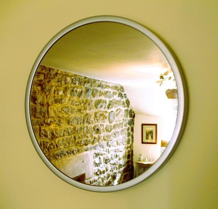 Gorgeous Cozy With A Heritage Feel, Walks, Pubs & Wood Burner