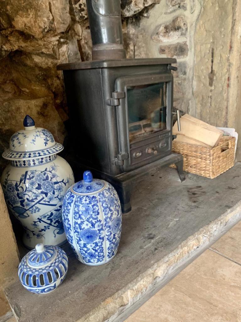 Gorgeous Cozy With A Heritage Feel, Walks, Pubs & Wood Burner * Tideswell